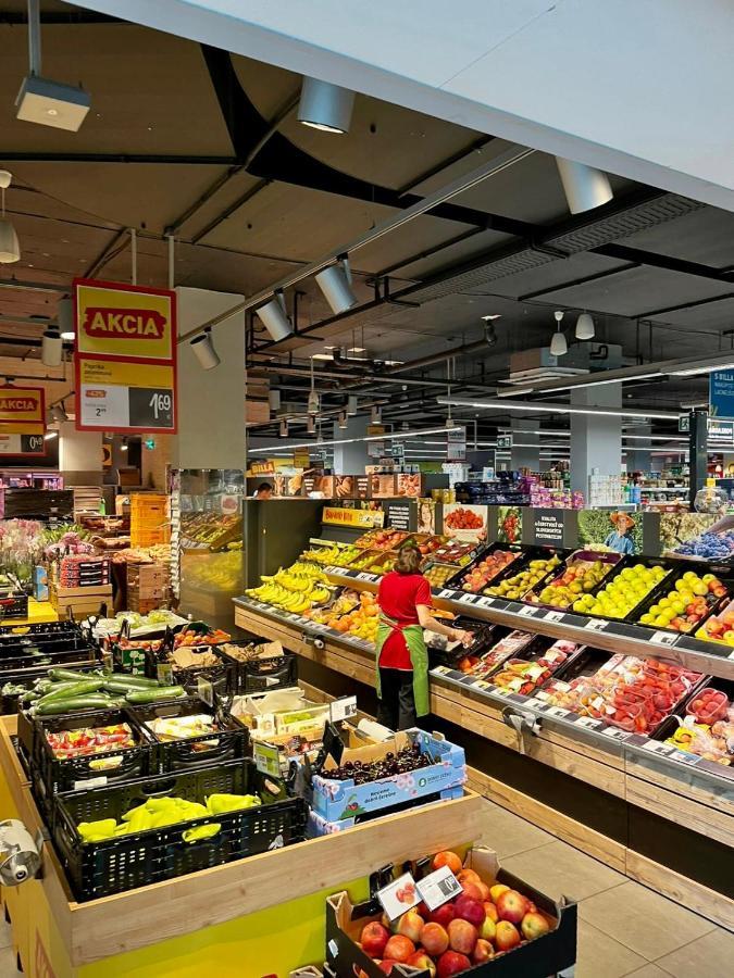 De Luxe 4 May Plaza Bratislava Dış mekan fotoğraf