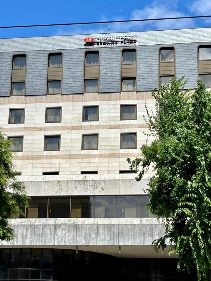 De Luxe 4 May Plaza Bratislava Dış mekan fotoğraf